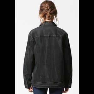 Hidden REBEL
DARK GREY OVERSIZED JACKET